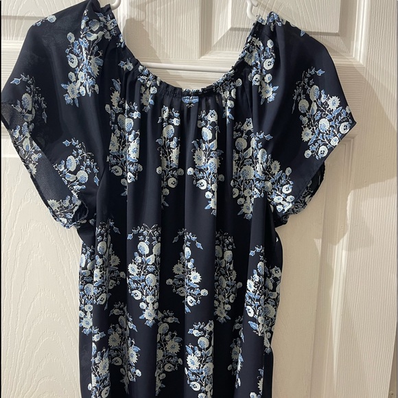 LOFT Tops - Loft Blouse Large